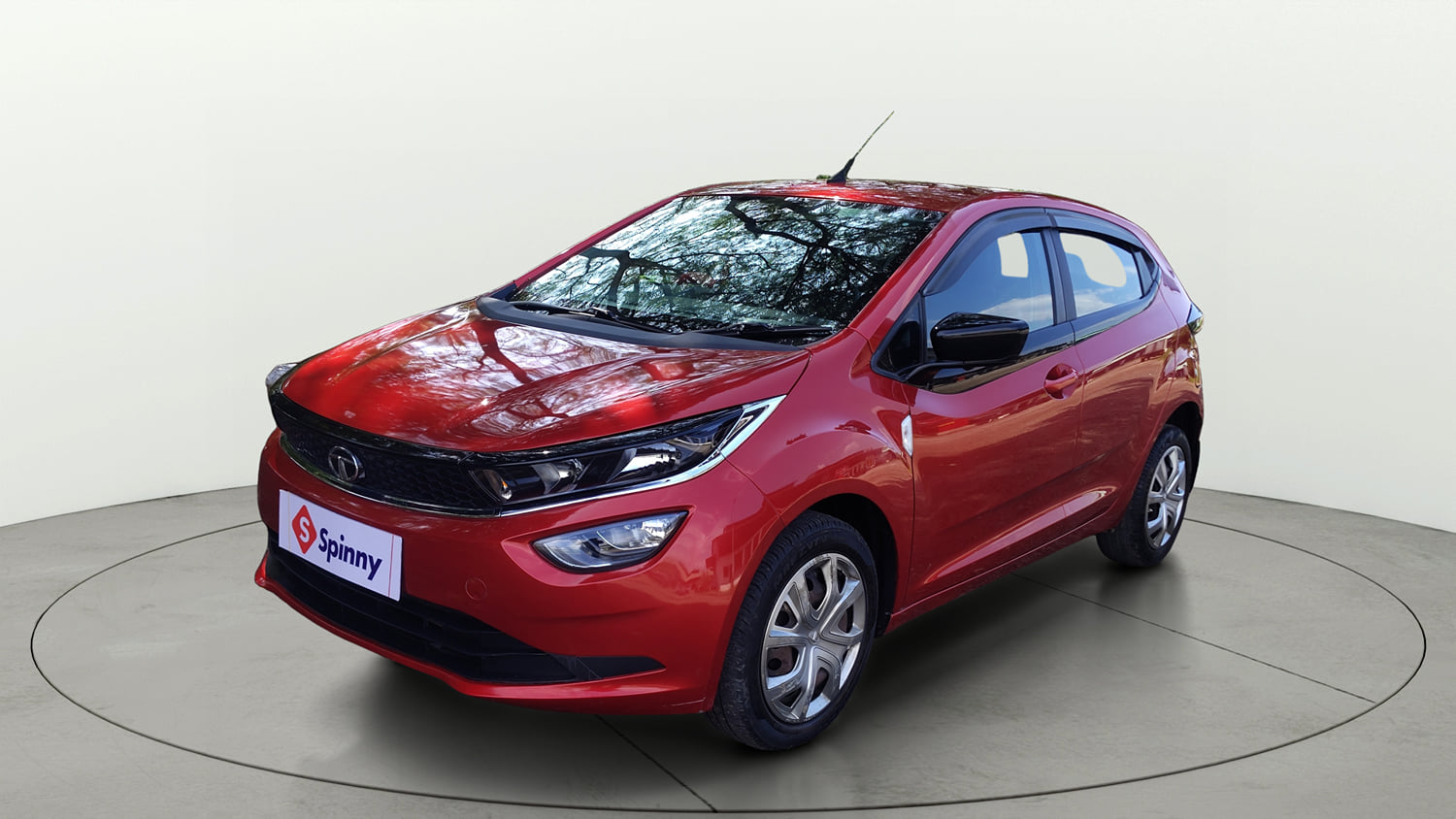 Used 2020 Tata Altroz XT Petrol Petrol Manual exterior LEFT FRONT CORNER VIEW