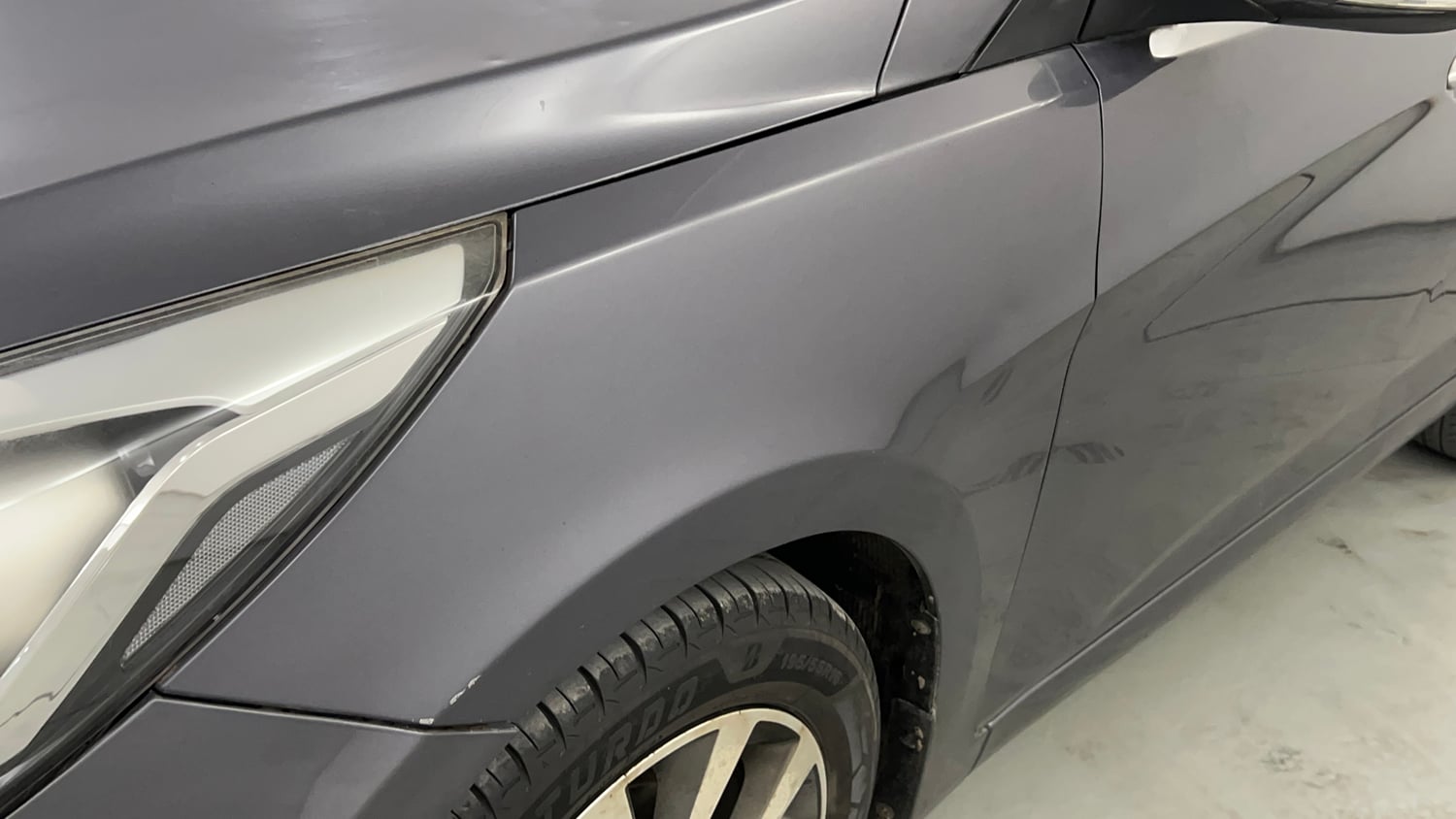 Used 2015 Hyundai Fluidic Verna 4S 1.6 VTVT SX Petrol Manual dents MINOR SCRATCH