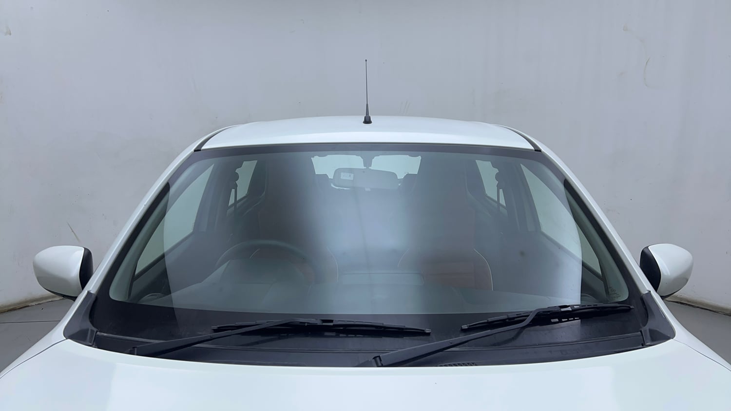 Used 2025 Maruti Suzuki Celerio VXi Petrol Manual exterior FRONT WINDSHIELD VIEW