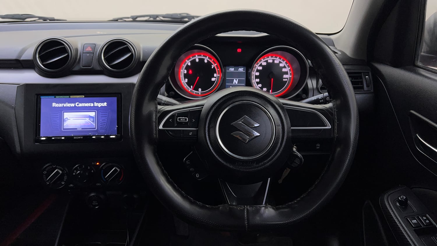 Used 2021 Maruti Suzuki Swift VXi AMT Petrol Automatic top_features Steering mounted controls