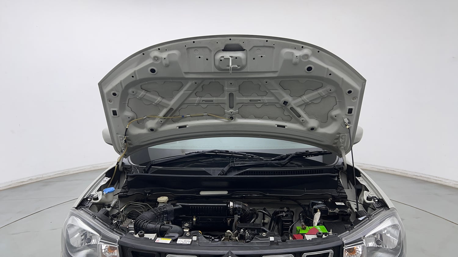 Used 2020 Maruti Suzuki S-Presso VXi Plus AMT Petrol Automatic engine ENGINE & BONNET OPEN FRONT VIEW