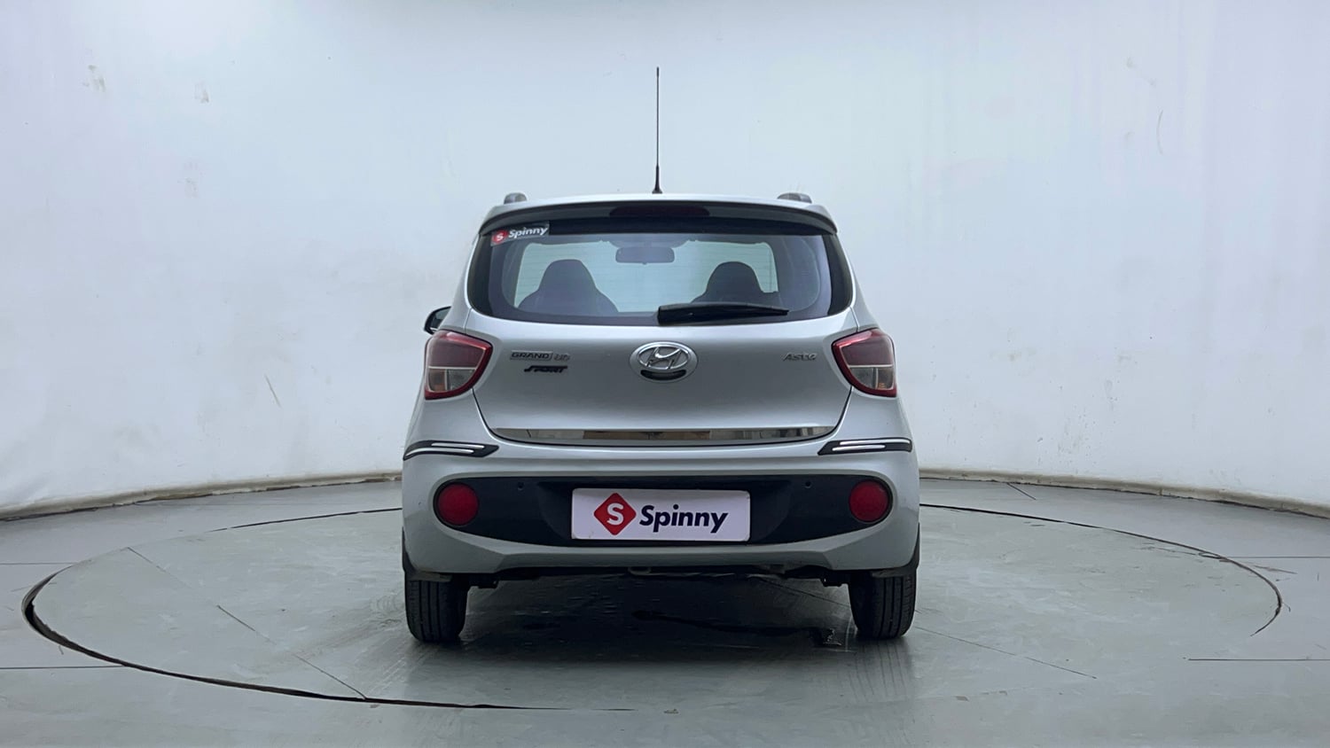 Used 2018 Hyundai Grand i10 Asta 1.2 Kappa VTVT Petrol Manual exterior BACK VIEW