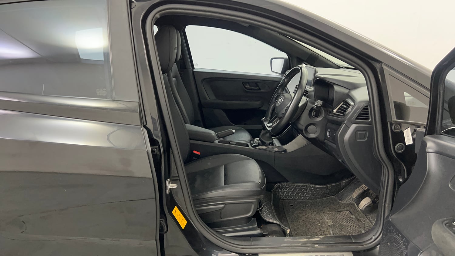 Used 2023 Tata Altroz XZ Plus Petrol Dark Edition Petrol Manual interior RIGHT SIDE FRONT DOOR CABIN VIEW