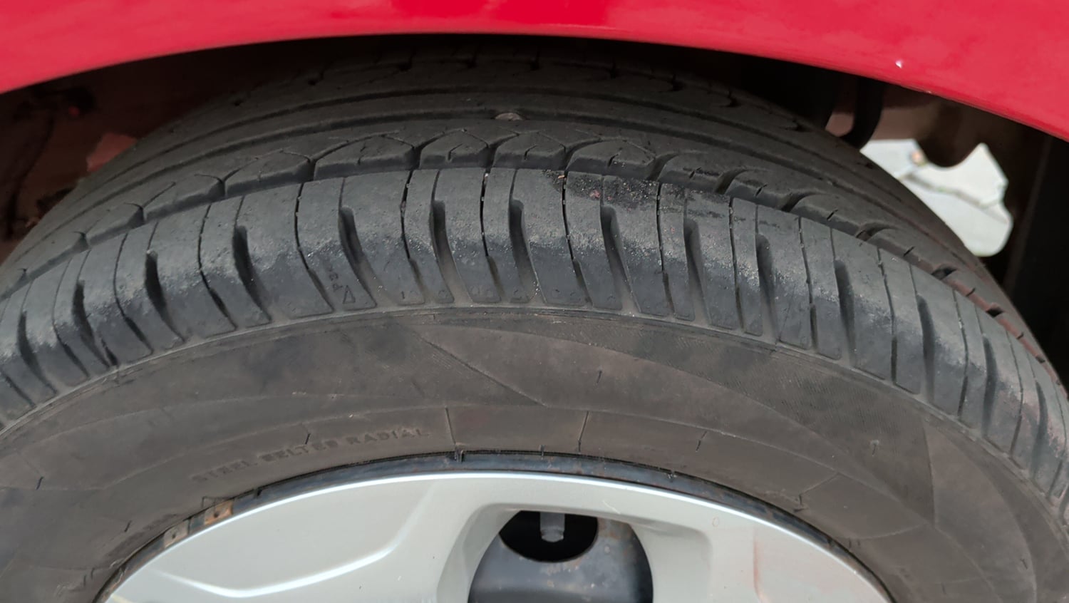 Used 2021 Tata Tiago XT Petrol Manual tyres LEFT REAR TYRE TREAD VIEW