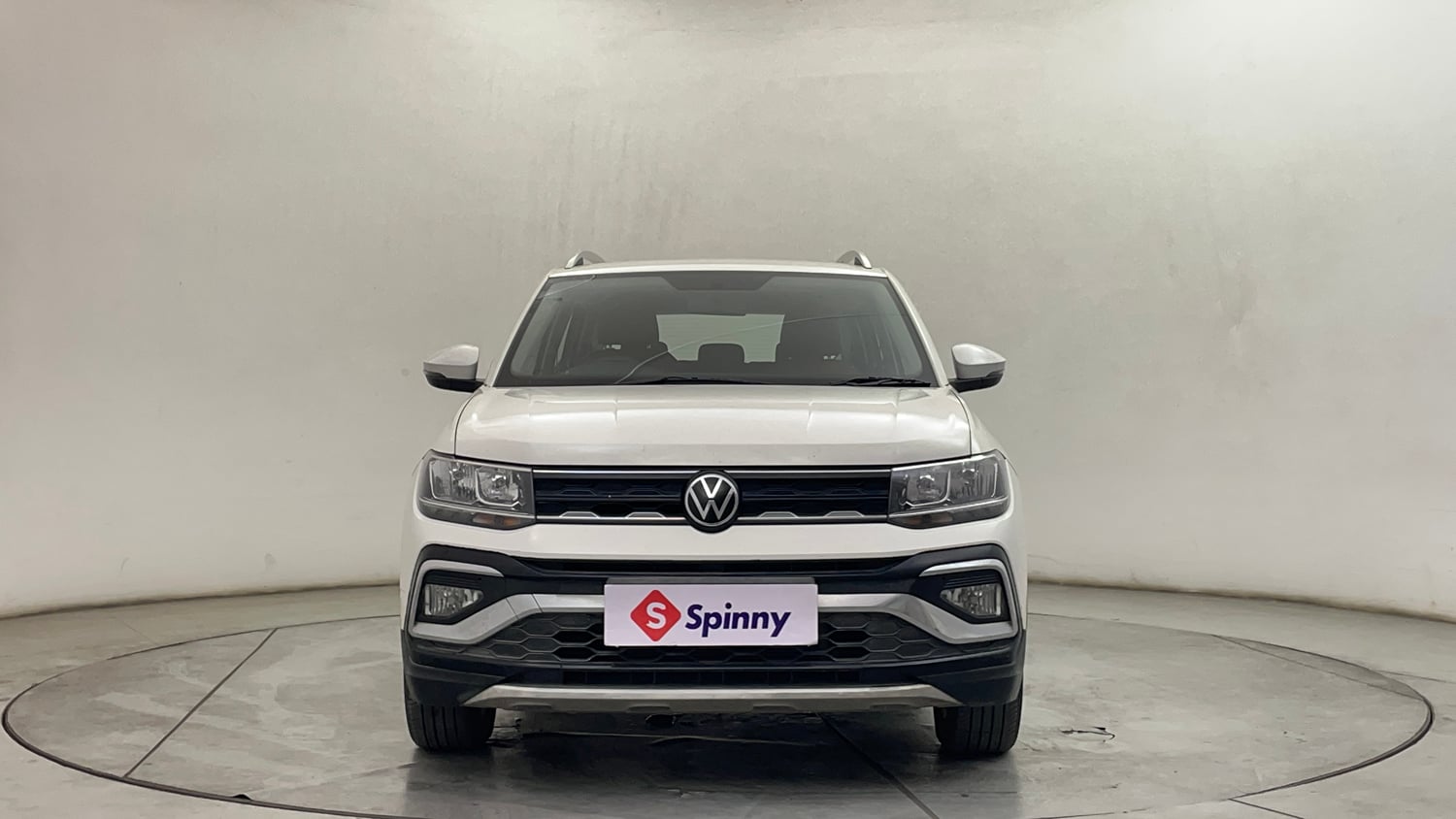 Used 2022 Volkswagen Taigun Highline 1.0 TSI MT Petrol Manual exterior FRONT VIEW