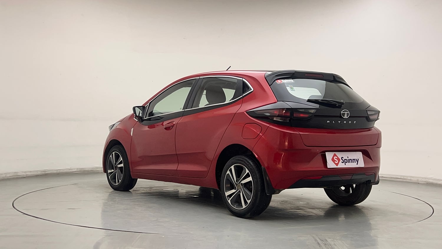 Used 2021 Tata Altroz XZ Petrol Petrol Manual exterior LEFT REAR CORNER VIEW