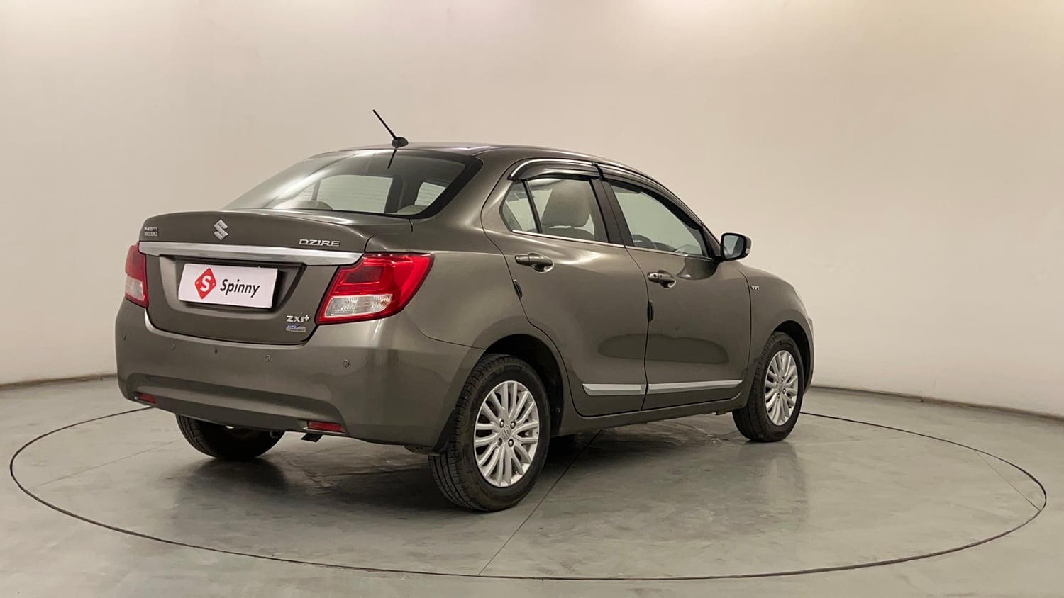 Used 2017 Maruti Suzuki Dzire ZXi AMT Petrol Automatic exterior RIGHT REAR CORNER VIEW