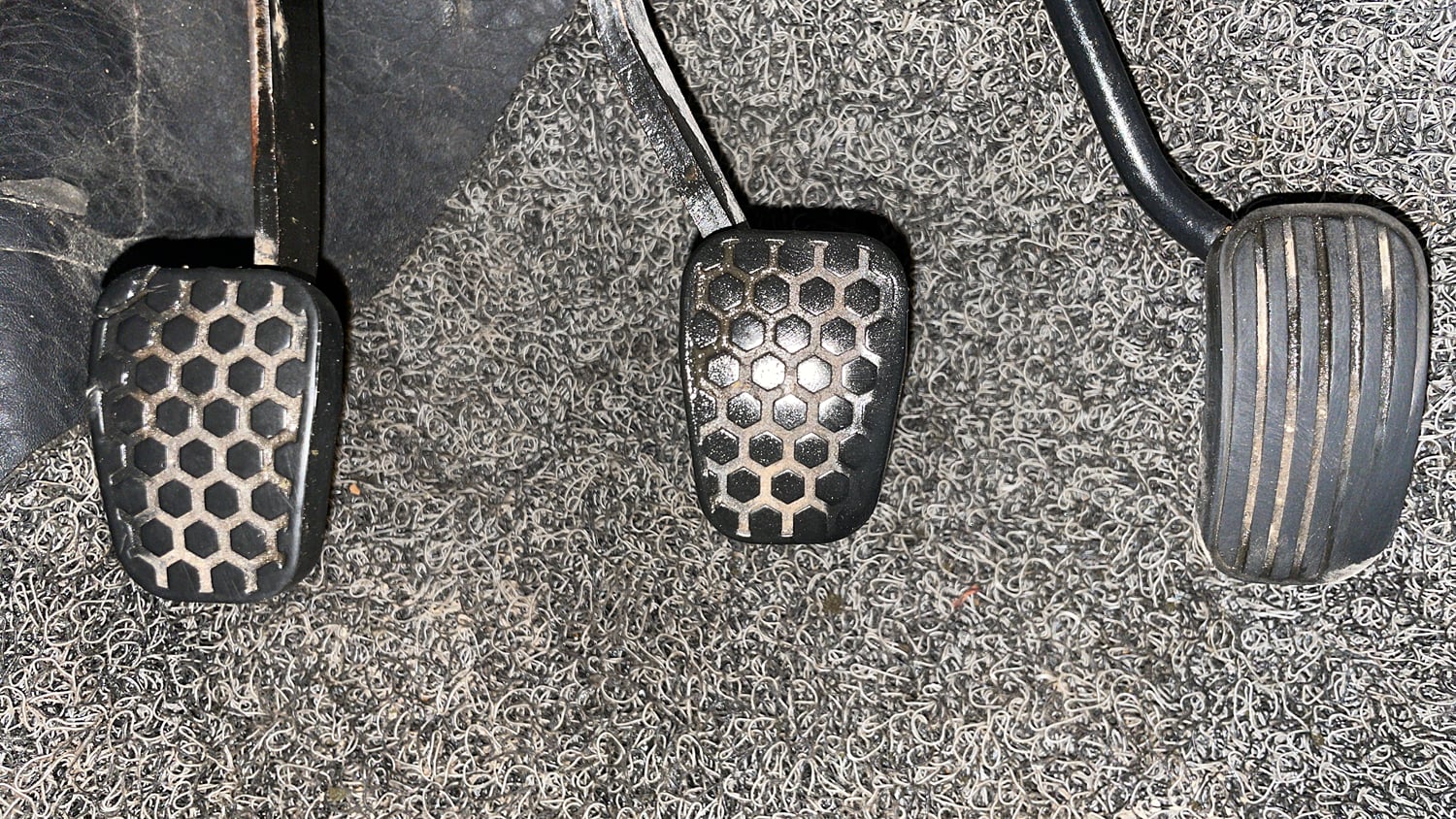 Used 2019 Tata Tiago Revotron XZ Plus Dual Tone Petrol Manual interior PEDALS VIEW