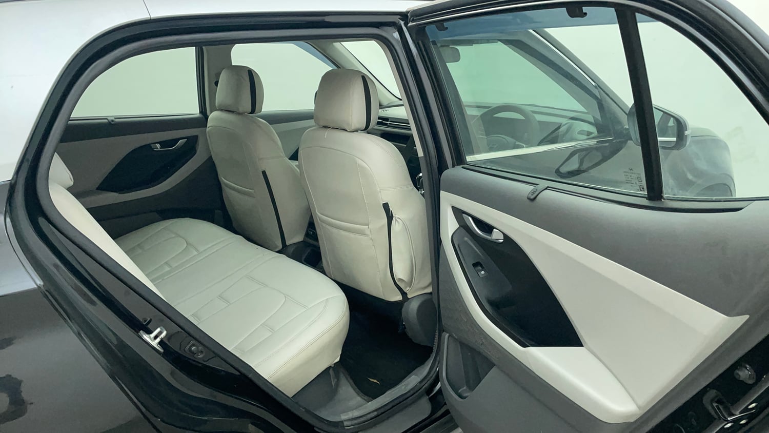 Used 2024 Hyundai Creta 1.5 MPi Petrol MT S(O) Petrol Manual interior RIGHT SIDE REAR DOOR CABIN VIEW