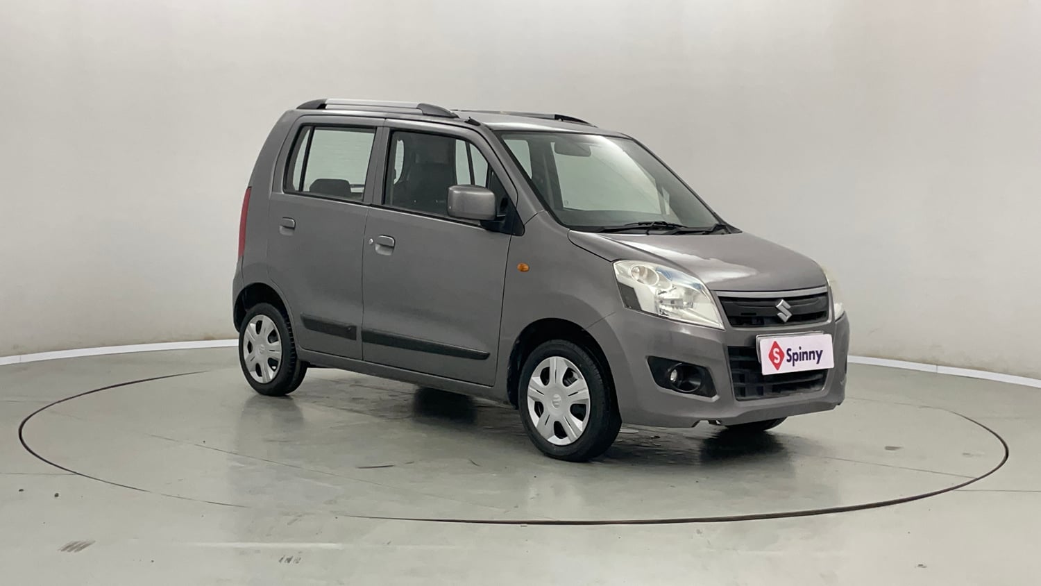 Used 2015 Maruti Suzuki Wagon R VXI Petrol Manual exterior RIGHT FRONT CORNER VIEW