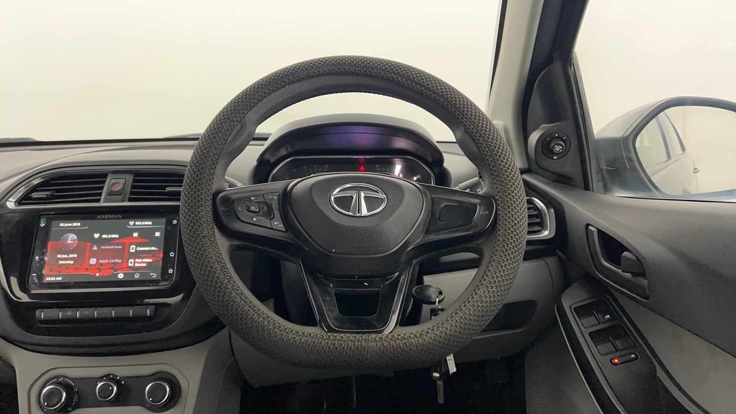 Used 2021 Tata Tiago XZ Petrol Manual interior STEERING VIEW
