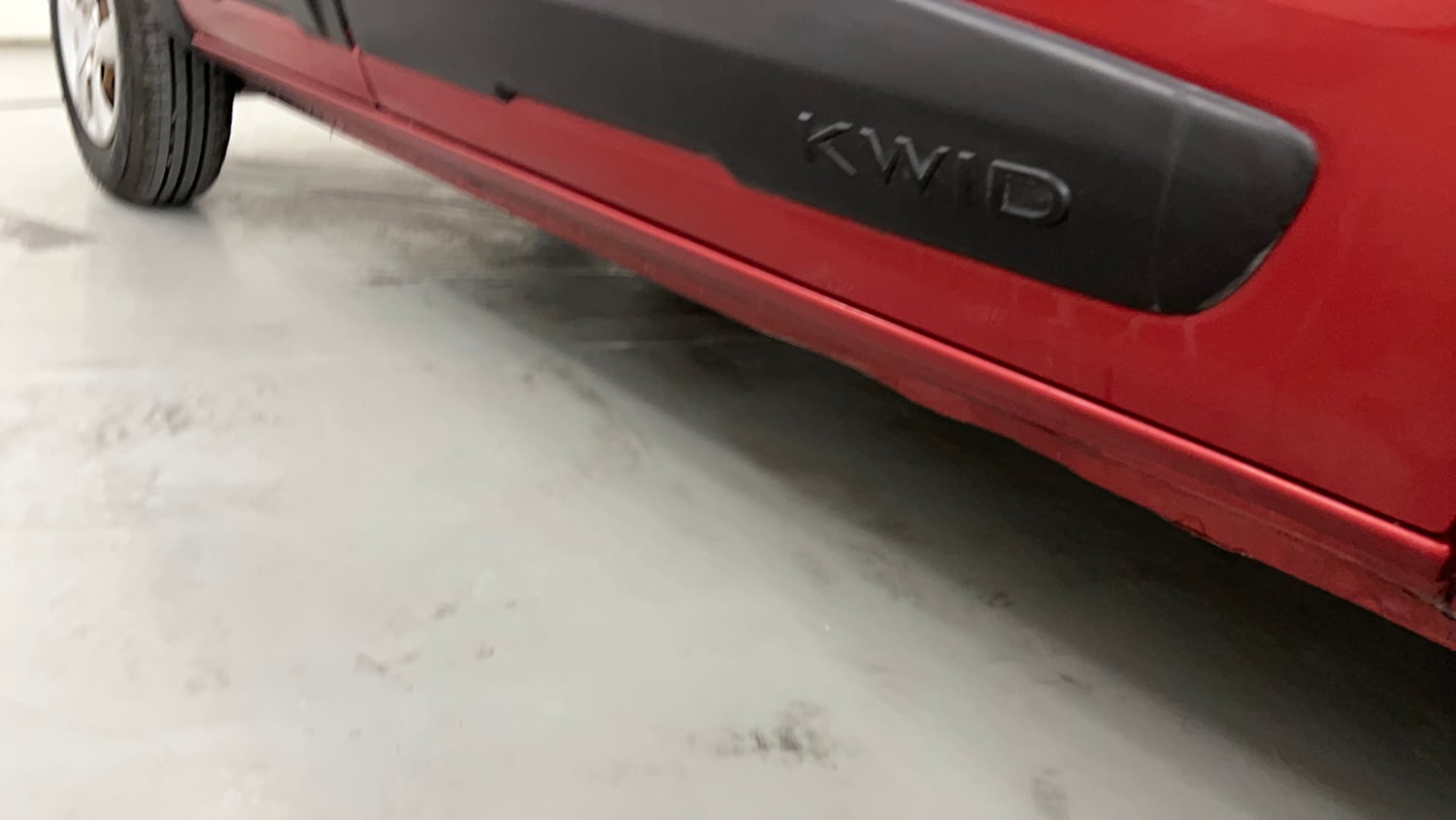 Used 2017 Renault Kwid RXT Petrol Manual dents MINOR DENT
