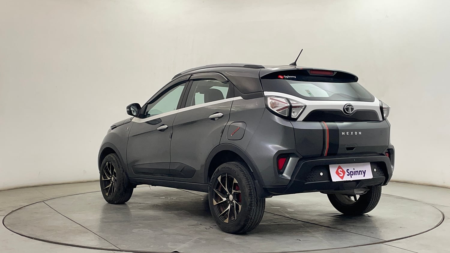 Used 2021 Tata Nexon XM (S) Petrol Manual exterior LEFT REAR CORNER VIEW
