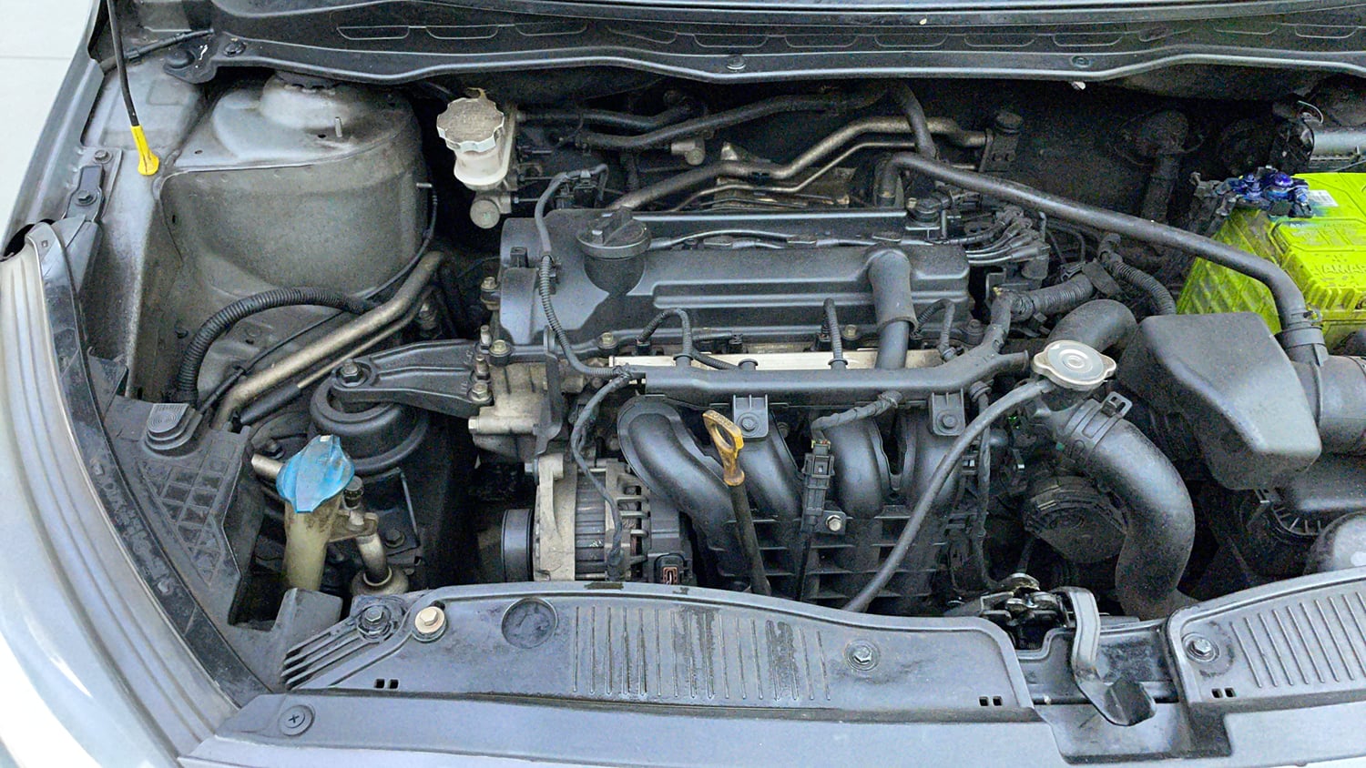 Used 2012 Hyundai i20 Asta 1.2 Petrol Manual engine ENGINE RIGHT SIDE VIEW