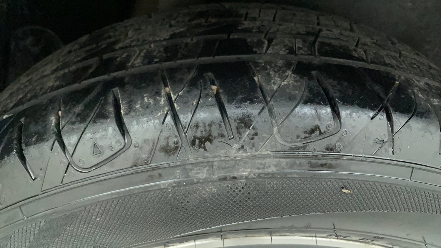 Used 2020 Hyundai Creta SX (O) 1.5 Petrol IVT Petrol Automatic tyres RIGHT REAR TYRE TREAD VIEW