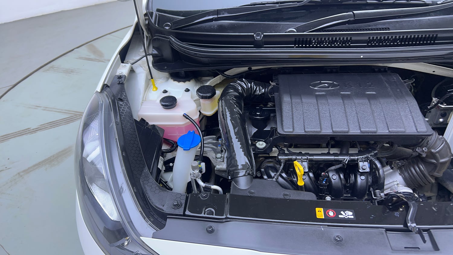 Used 2022 Hyundai Grand i10 Nios Magna AMT 1.2 Kappa VTVT Petrol Automatic engine ENGINE RIGHT SIDE VIEW