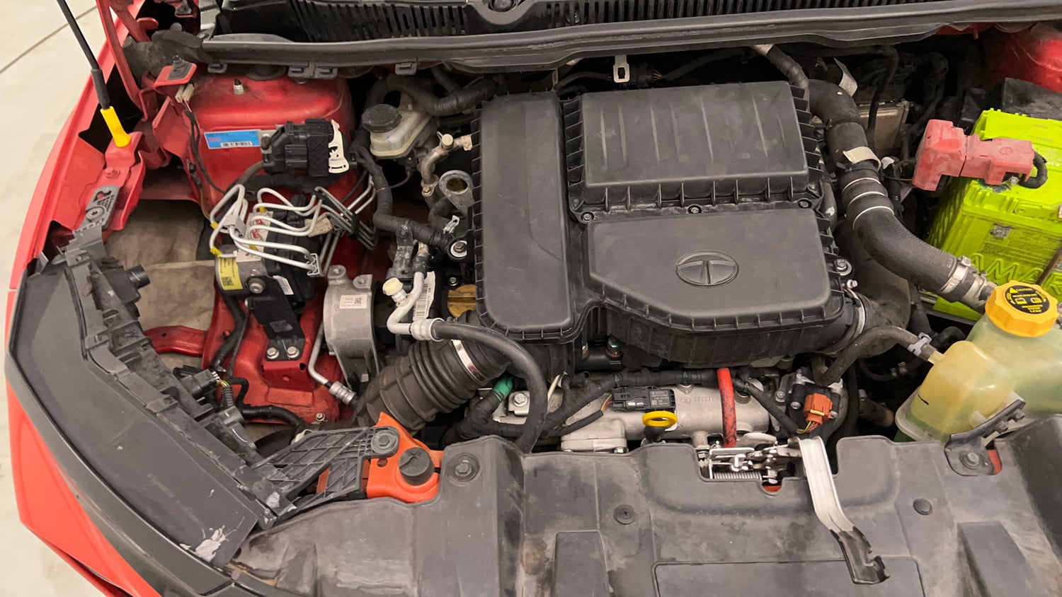 Used 2025 Tata Nexon Fearless Plus S 1.5 Revotorq Diesel 6MT DT Diesel Manual engine ENGINE RIGHT SIDE VIEW