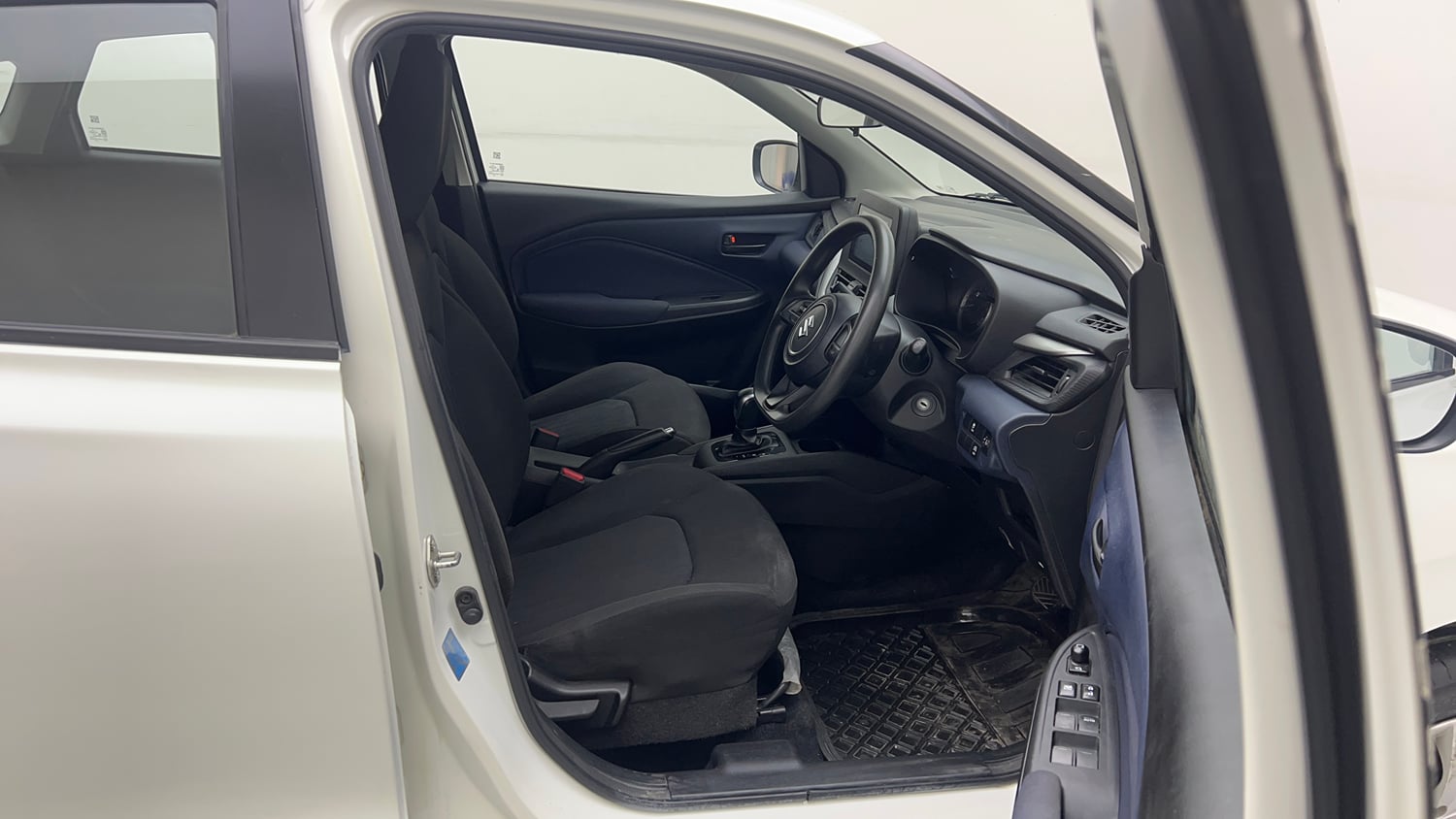 Used 2023 Maruti Suzuki Baleno Delta AGS Petrol Automatic interior RIGHT SIDE FRONT DOOR CABIN VIEW