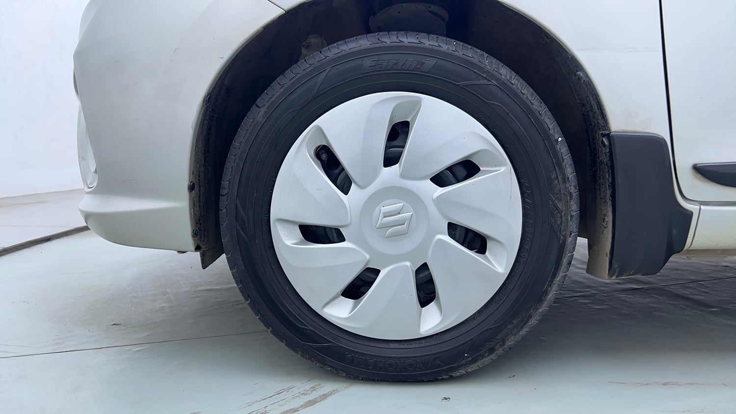 Used 2020 Maruti Suzuki Celerio VXi CNG Cng Manual tyres LEFT FRONT TYRE RIM VIEW