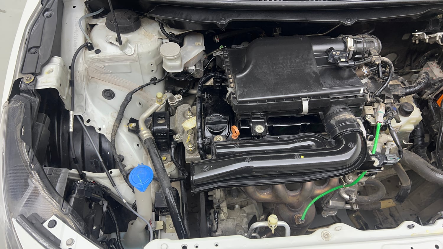 Used 2023 Maruti Suzuki Baleno Delta AGS Petrol Automatic engine ENGINE RIGHT SIDE VIEW