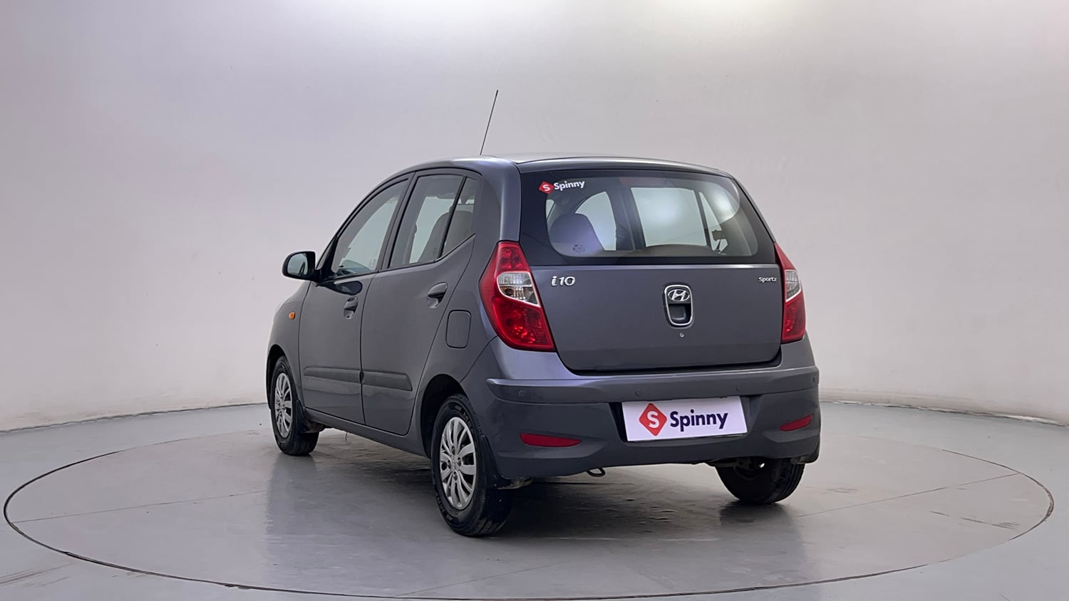 Used 2015 Hyundai i10 Sportz 1.1 iRDE2 Petrol Manual exterior LEFT REAR CORNER VIEW