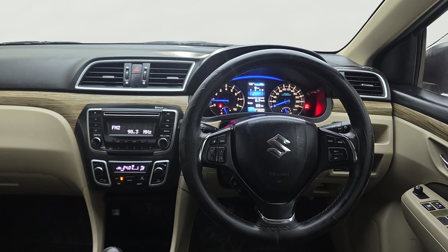 Used 2019 Maruti Suzuki Ciaz Delta Hybrid 1.5 Petrol Manual interior STEERING VIEW