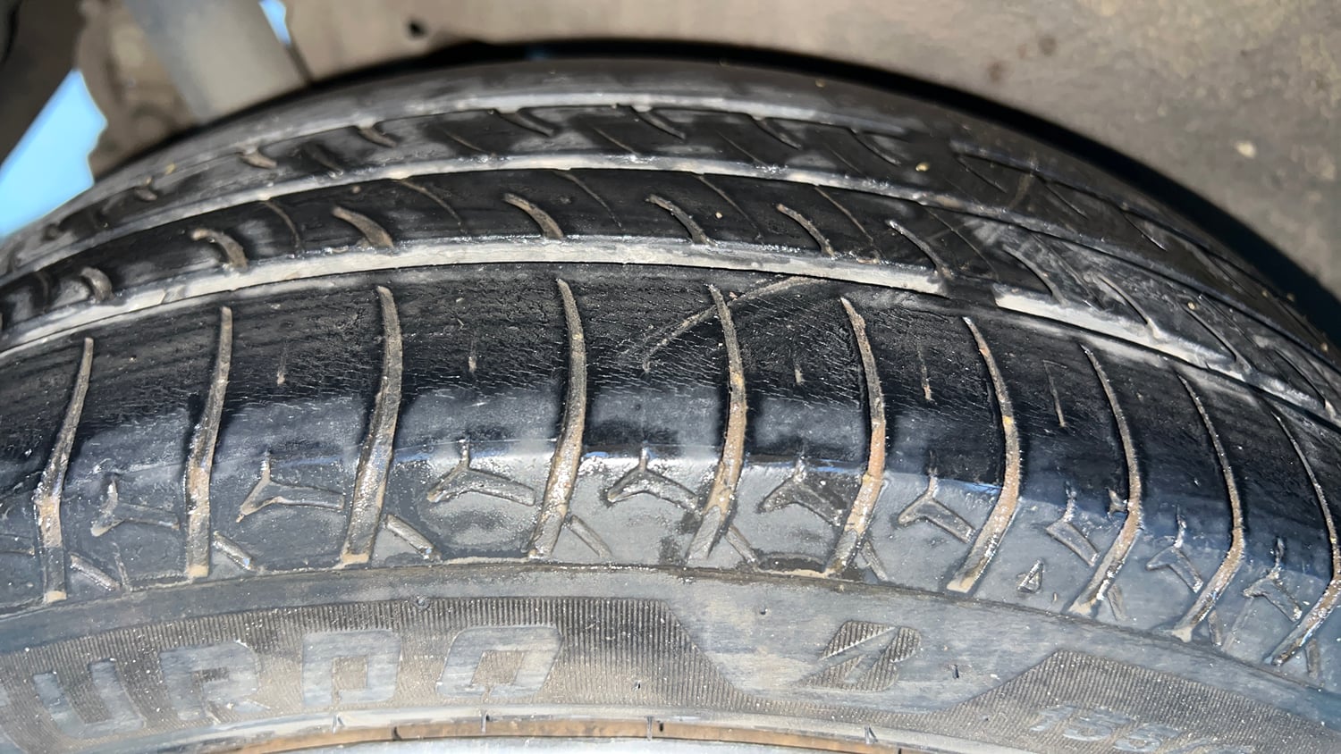 Used 2014 Maruti Suzuki Wagon R VXI Petrol Manual tyres RIGHT REAR TYRE TREAD VIEW