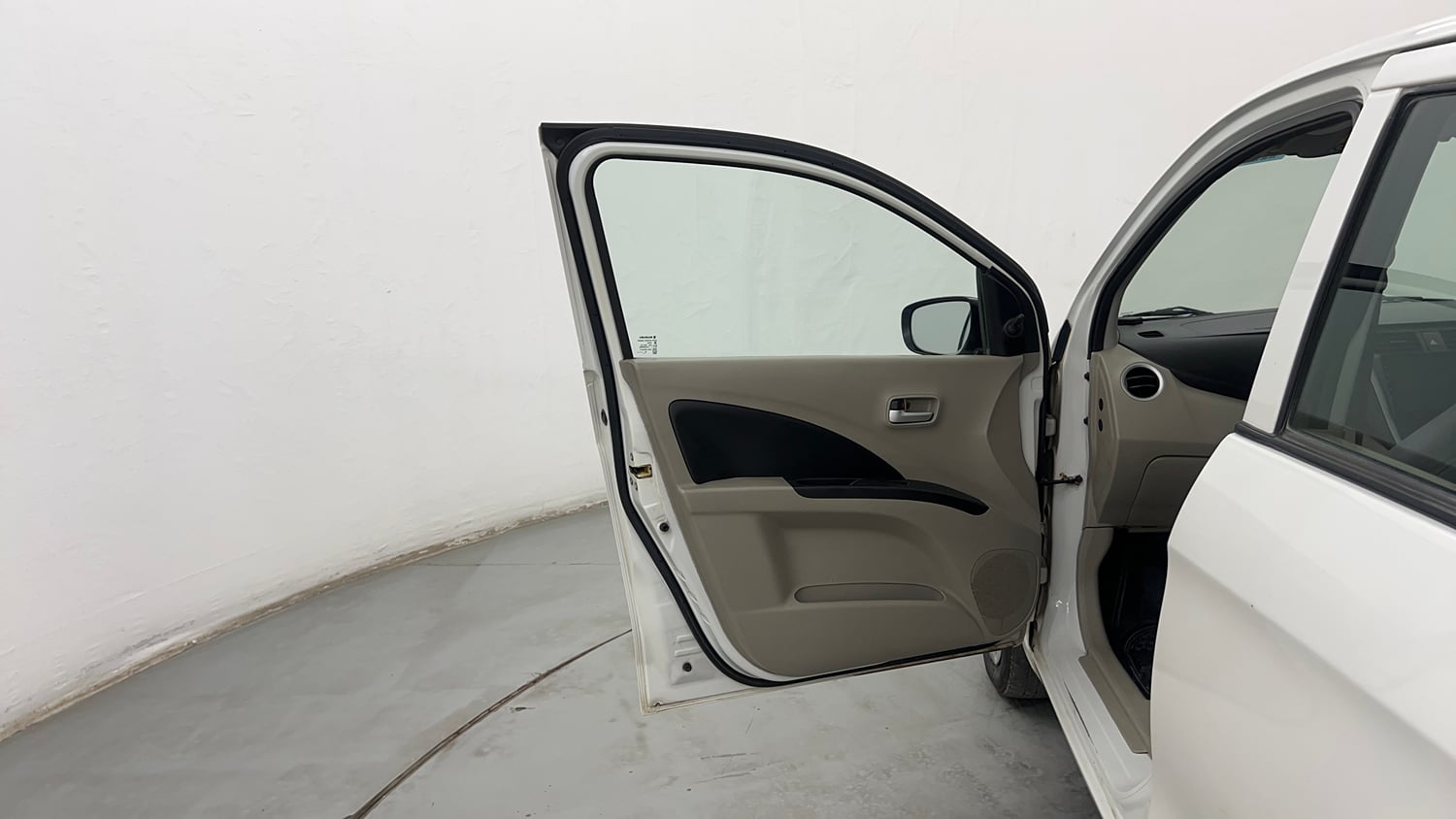 Used 2017 Maruti Suzuki Celerio VXI (O) AMT Petrol Automatic interior LEFT FRONT DOOR OPEN VIEW