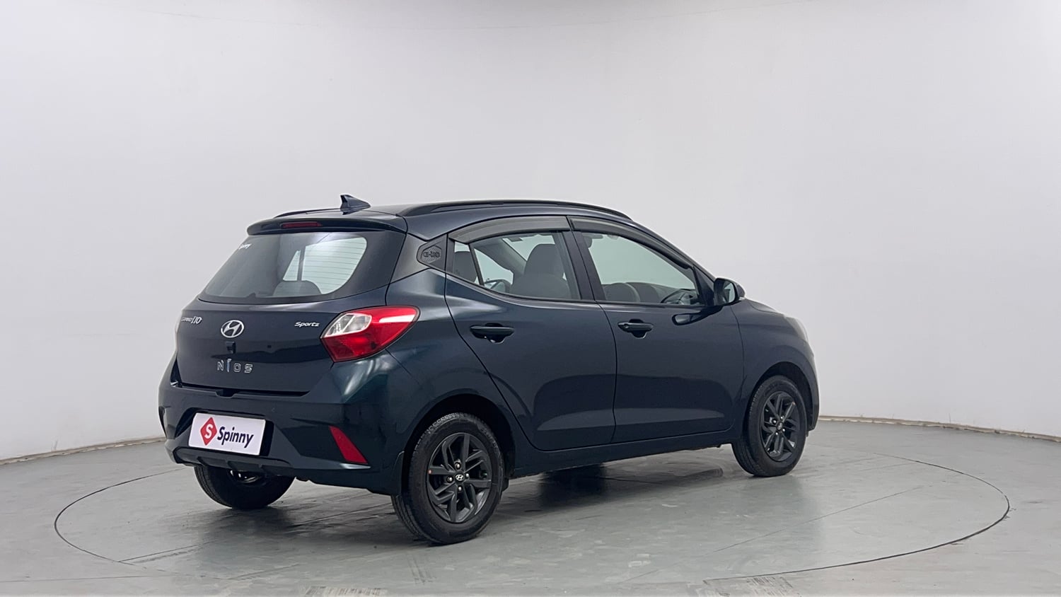 Used 2022 Hyundai Grand i10 Nios Sportz 1.2 Kappa VTVT Petrol Manual exterior RIGHT REAR CORNER VIEW