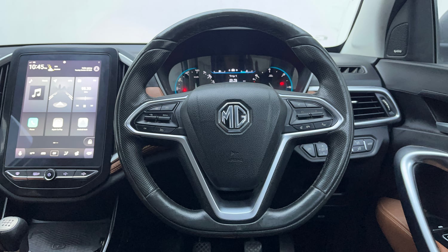 Used 2022 MG Motors Hector Plus Sharp 2.0 Diesel Turbo MT 6-STR Diesel Manual interior STEERING VIEW