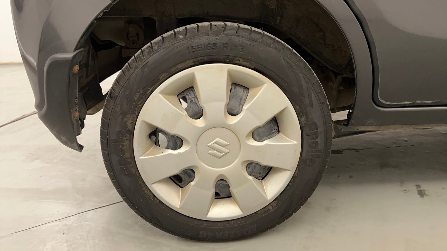 Used 2015 Maruti Suzuki Alto K10 VXi Petrol Manual tyres RIGHT REAR TYRE RIM VIEW