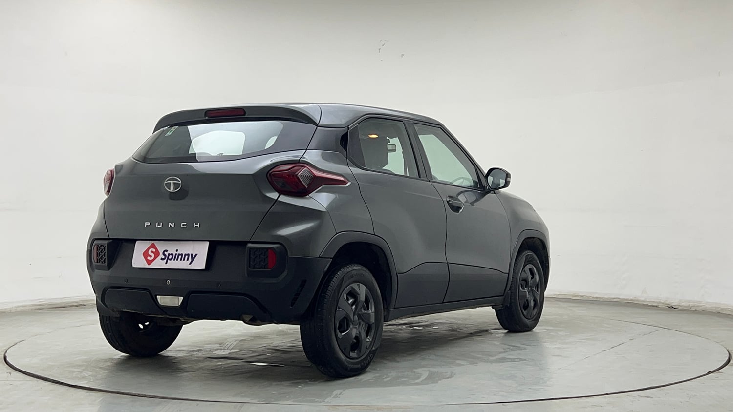 Used 2023 Tata Punch Pure MT Petrol Manual exterior RIGHT REAR CORNER VIEW