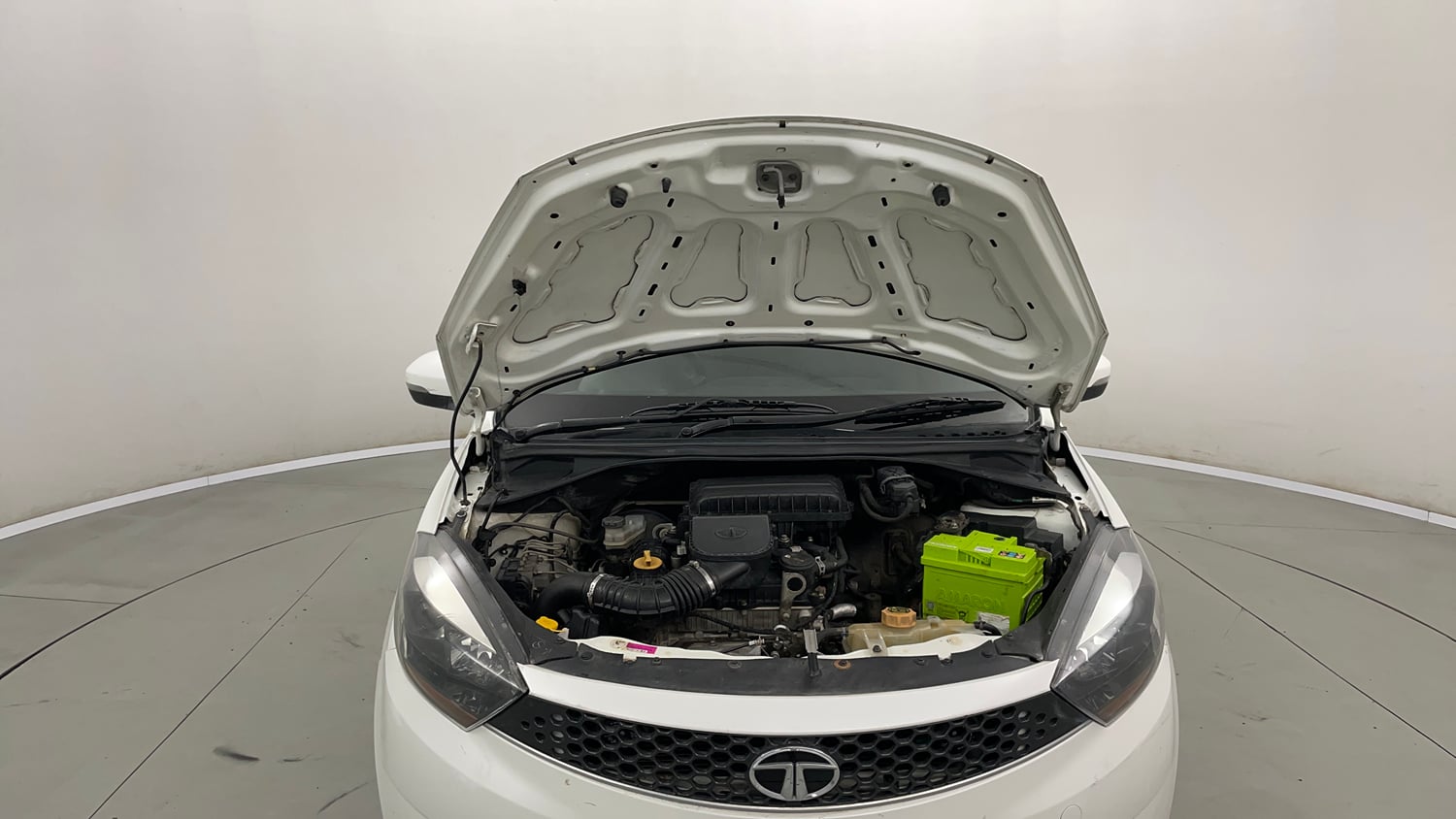 Used 2019 Tata Tiago Revotron XZ Plus Dual Tone Petrol Manual engine ENGINE & BONNET OPEN FRONT VIEW