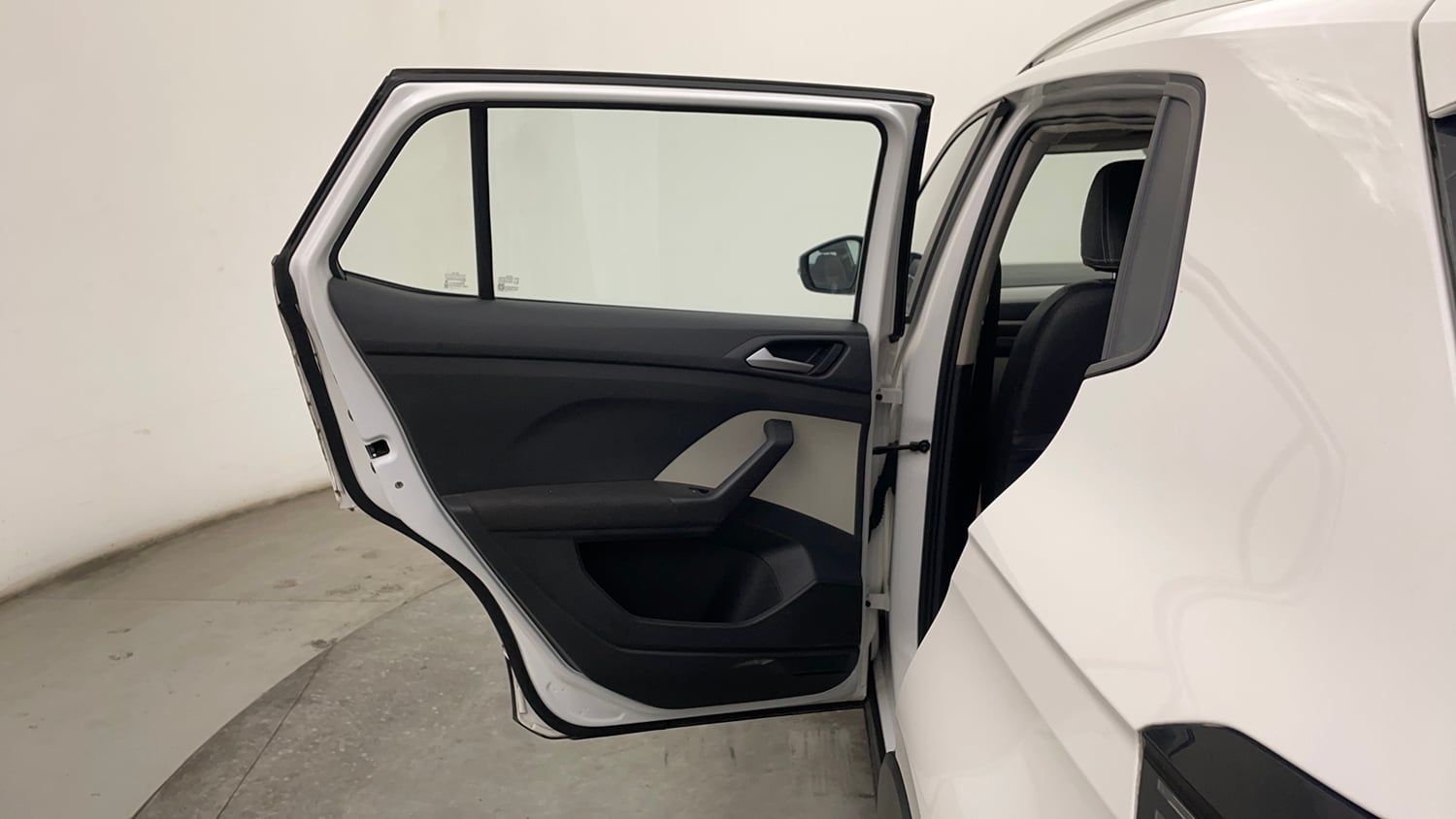 Used 2022 Volkswagen Taigun Highline 1.0 TSI MT Petrol Manual interior LEFT REAR DOOR OPEN VIEW