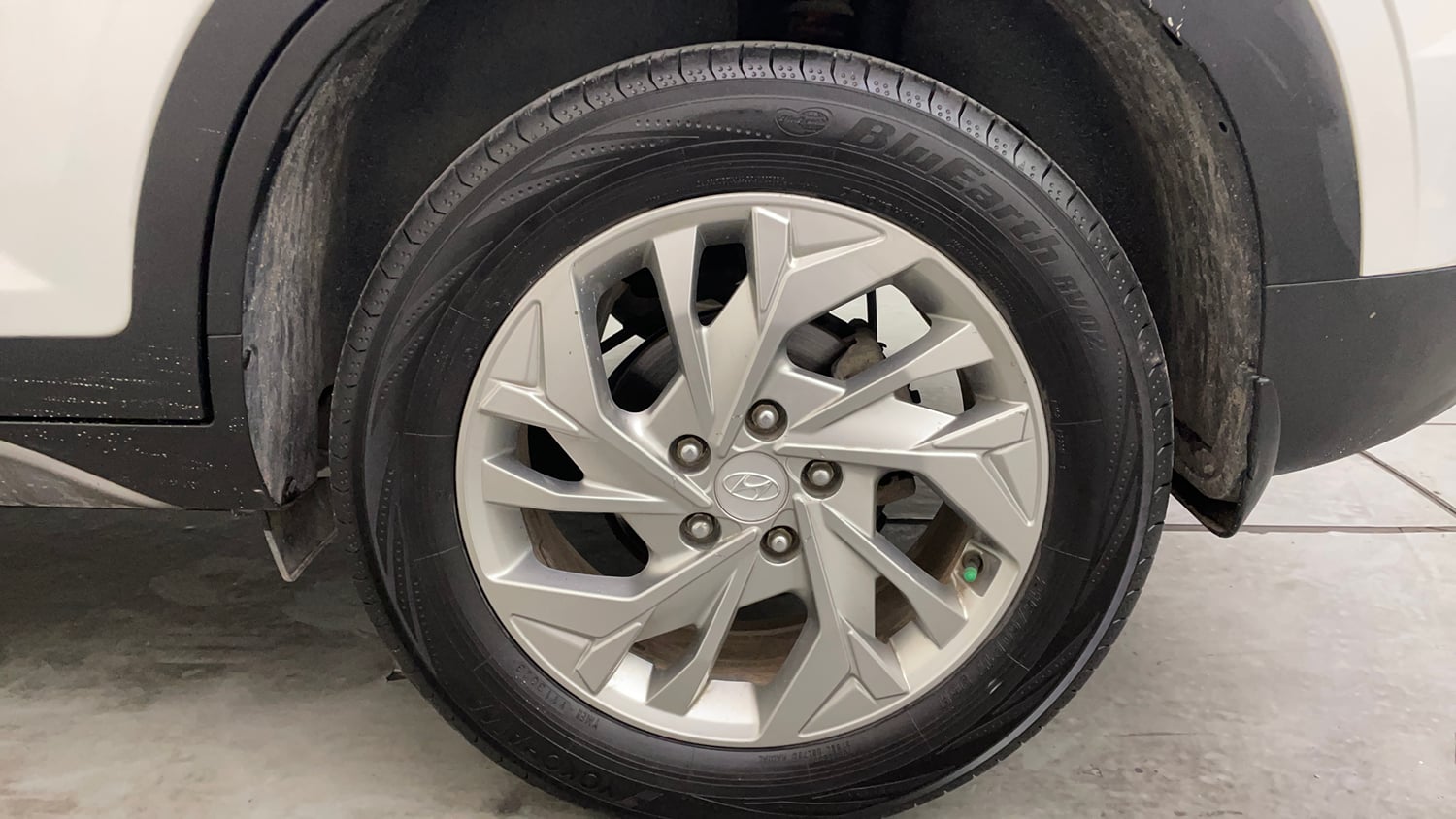 Used 2020 Hyundai Creta SX 1.5 Diesel Diesel Manual tyres LEFT REAR TYRE RIM VIEW