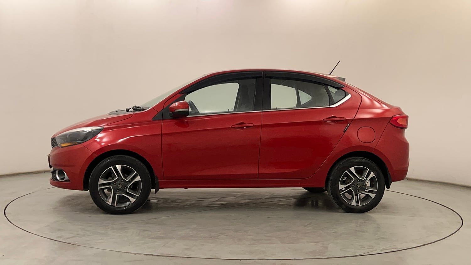 Used 2017 Tata Tigor Revotron XZ (O) Petrol Manual exterior LEFT SIDE VIEW