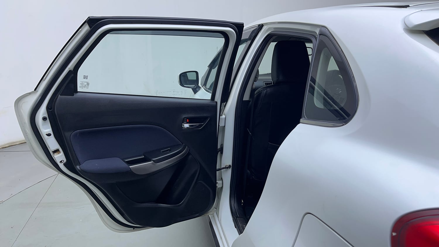Used 2022 Maruti Suzuki Baleno Zeta Petrol Manual interior LEFT REAR DOOR OPEN VIEW