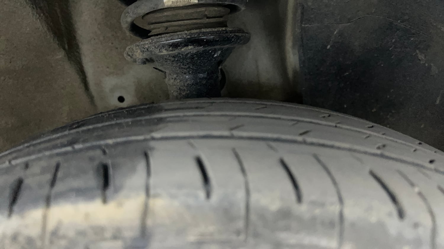 Used 2025 Maruti Suzuki Celerio VXi Petrol Manual tyres RIGHT FRONT TYRE TREAD VIEW