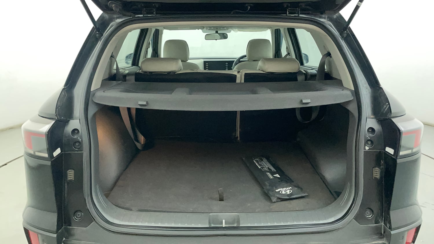 Used 2024 Hyundai Creta 1.5 MPi Petrol MT S(O) Petrol Manual interior DICKY INSIDE VIEW