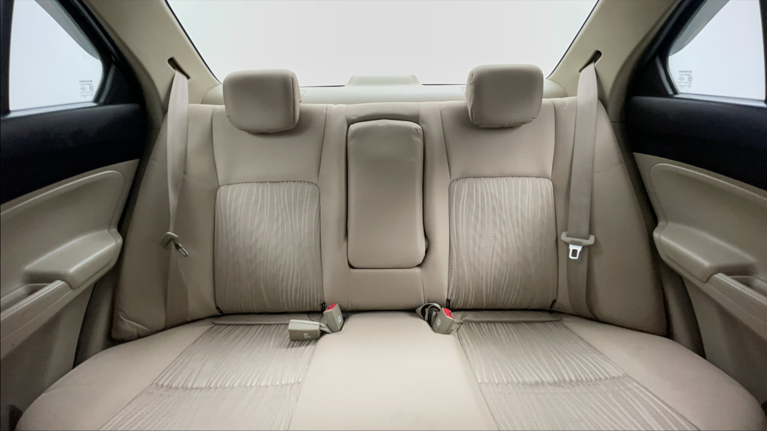 Used 2019 Maruti Suzuki Dzire VXi AMT Petrol Automatic interior REAR SEAT CONDITION VIEW