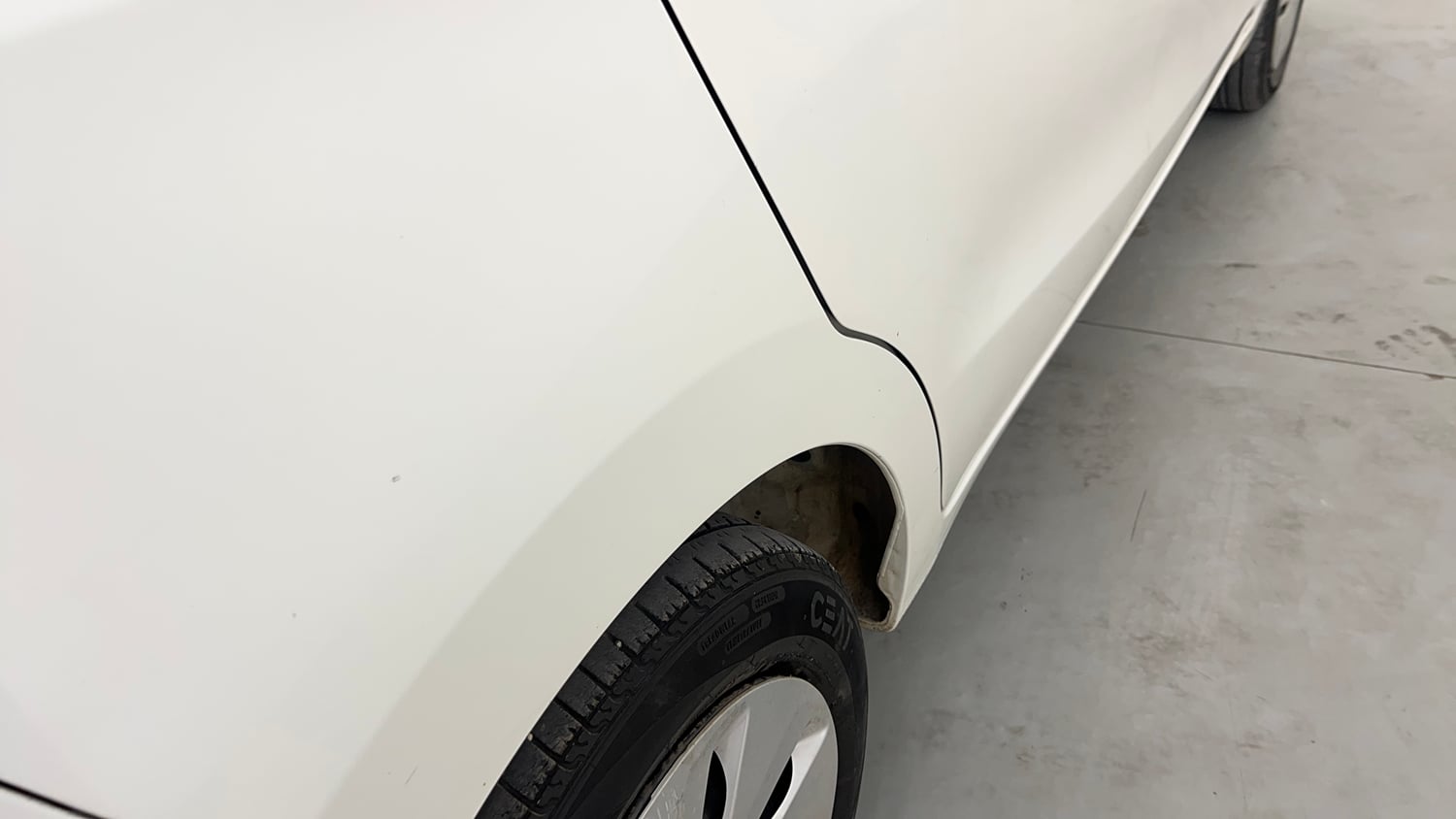 Used 2017 Maruti Suzuki Celerio VXI (O) AMT Petrol Automatic dents MINOR SCRATCH