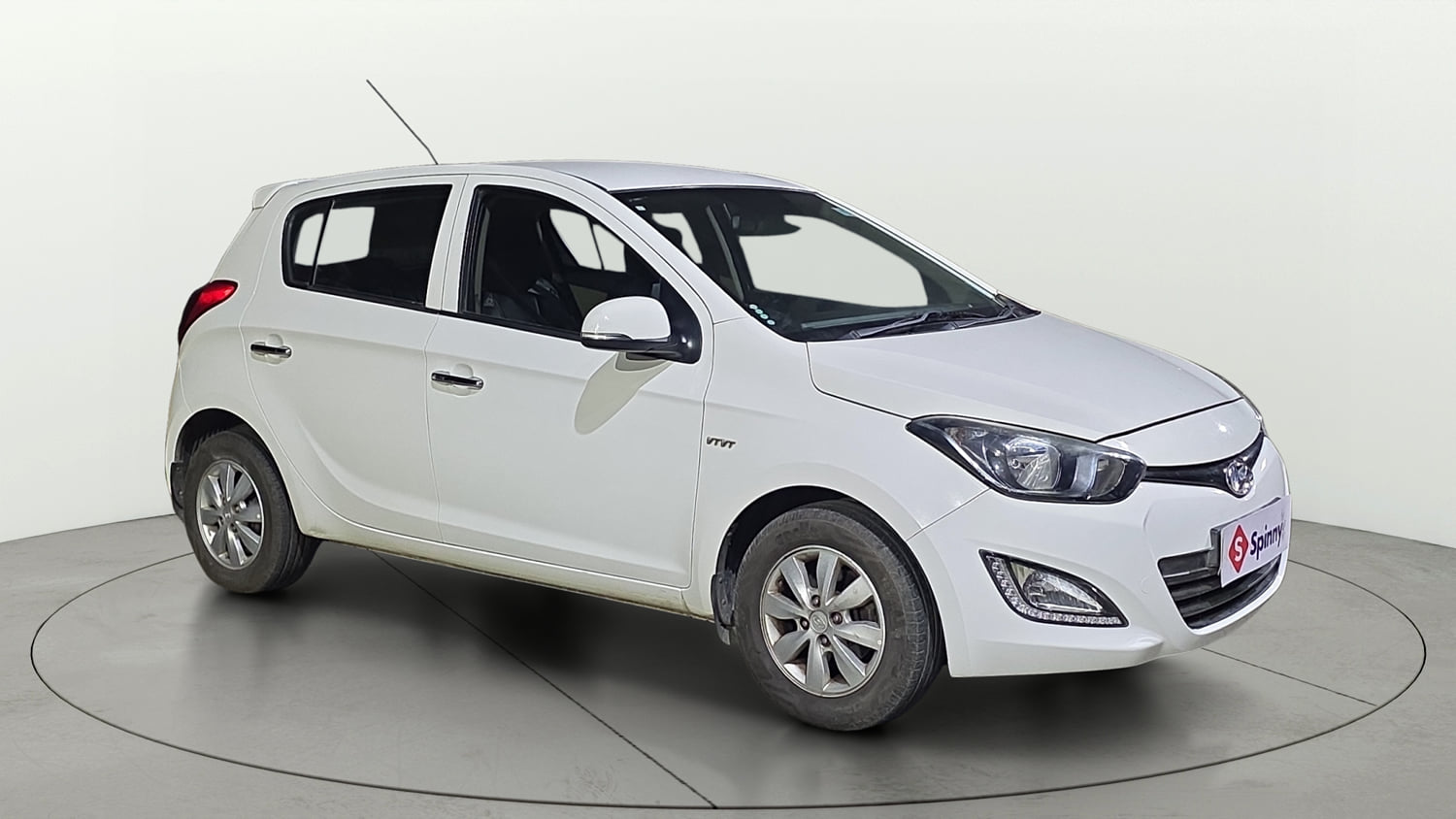 Used 2013 Hyundai i20 Asta 1.2 Petrol Manual exterior RIGHT FRONT CORNER VIEW