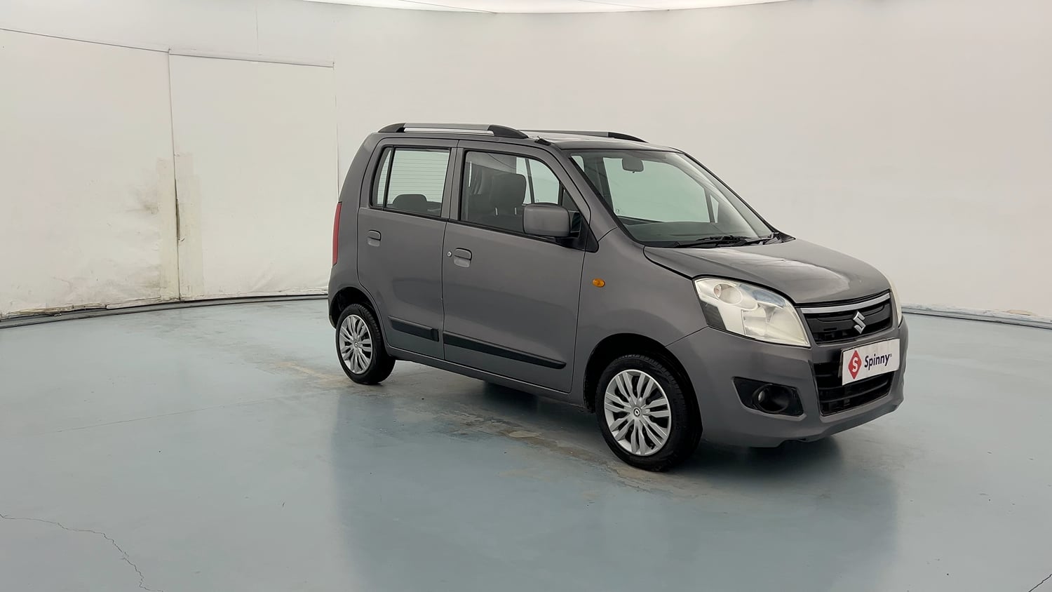 Used 2015 Maruti Suzuki Wagon R VXI Petrol Manual exterior RIGHT FRONT CORNER VIEW