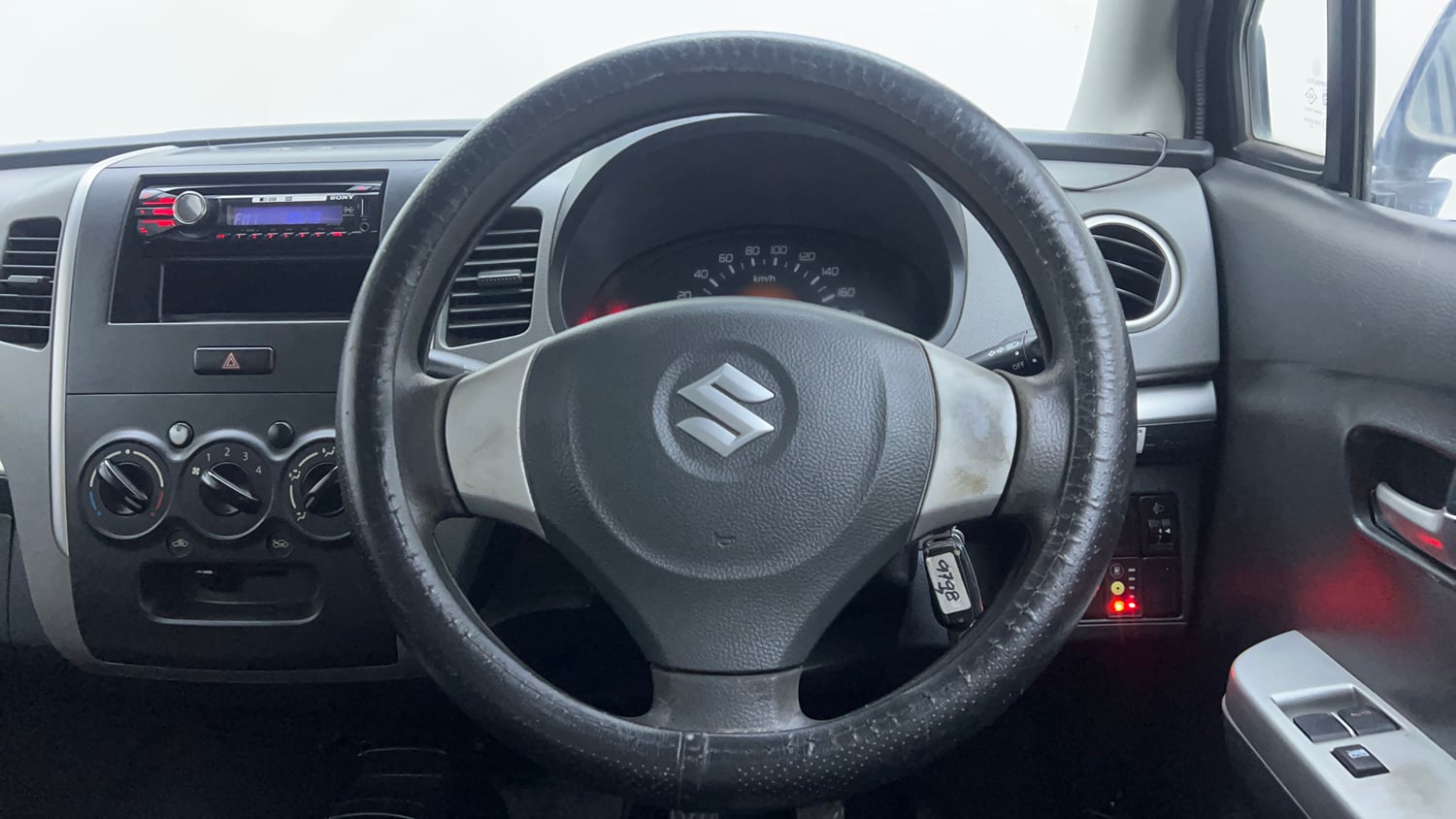 Used 2012 Maruti Suzuki Wagon R 1.0 LXi CNG Cng Manual interior STEERING VIEW