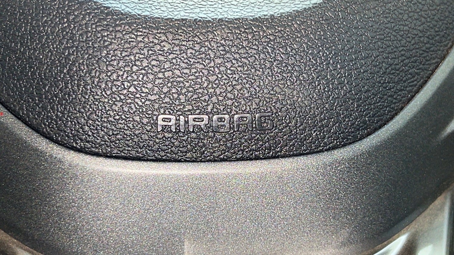 Used 2021 Tata Altroz XZ Petrol Petrol Manual top_features Airbags