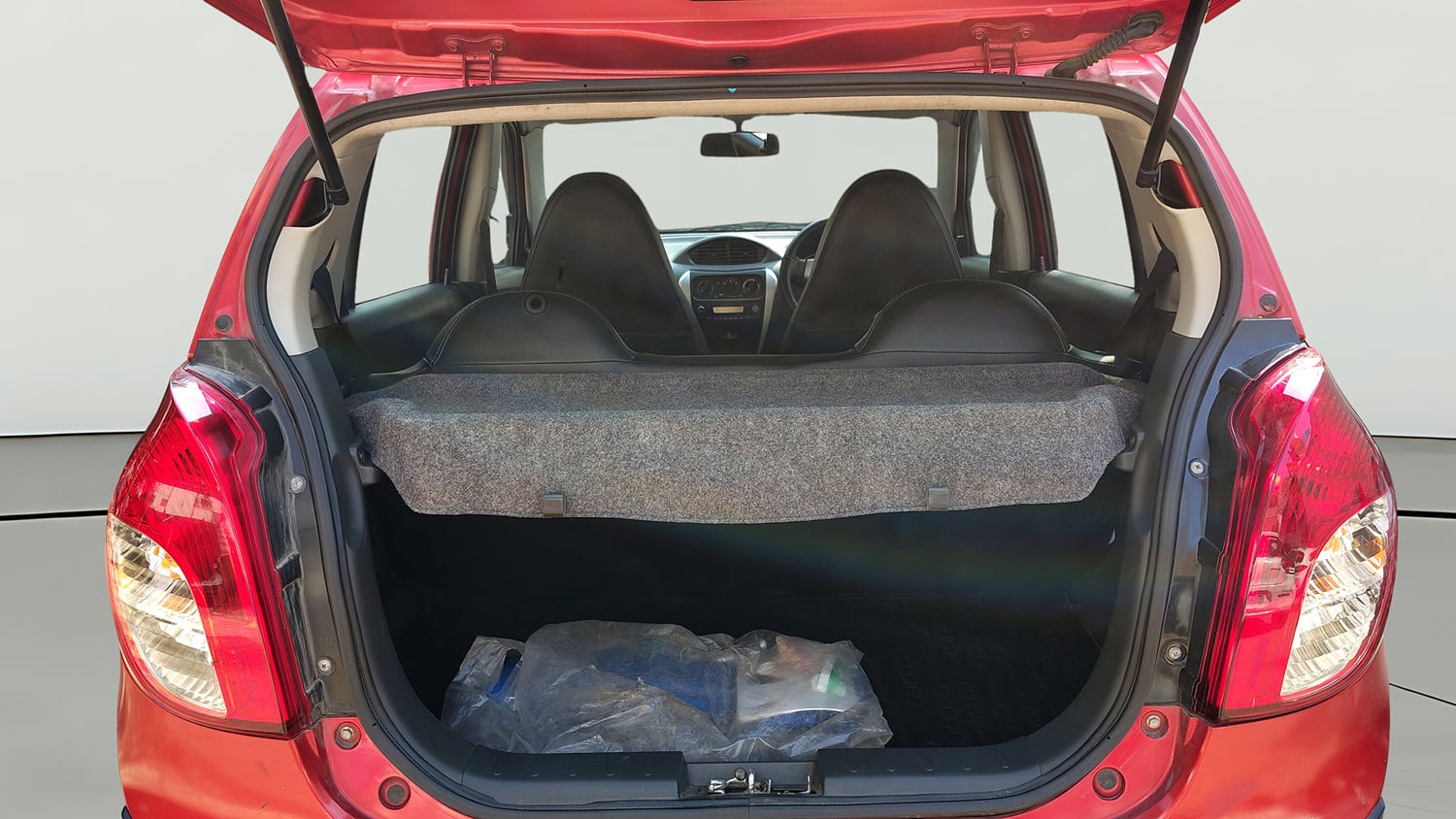 Used 2017 Maruti Suzuki Alto 800 VXi Petrol Manual interior DICKY INSIDE VIEW