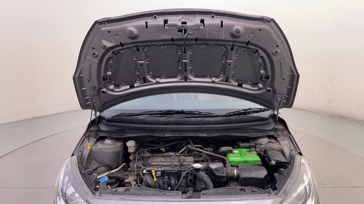 Used 2012 Hyundai i20 Sportz 1.2 Petrol Manual engine ENGINE & BONNET OPEN FRONT VIEW