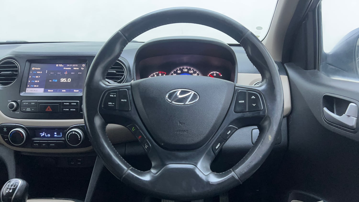 Used 2018 Hyundai Grand i10 Asta U2 1.2 CRDi Diesel Manual interior STEERING VIEW