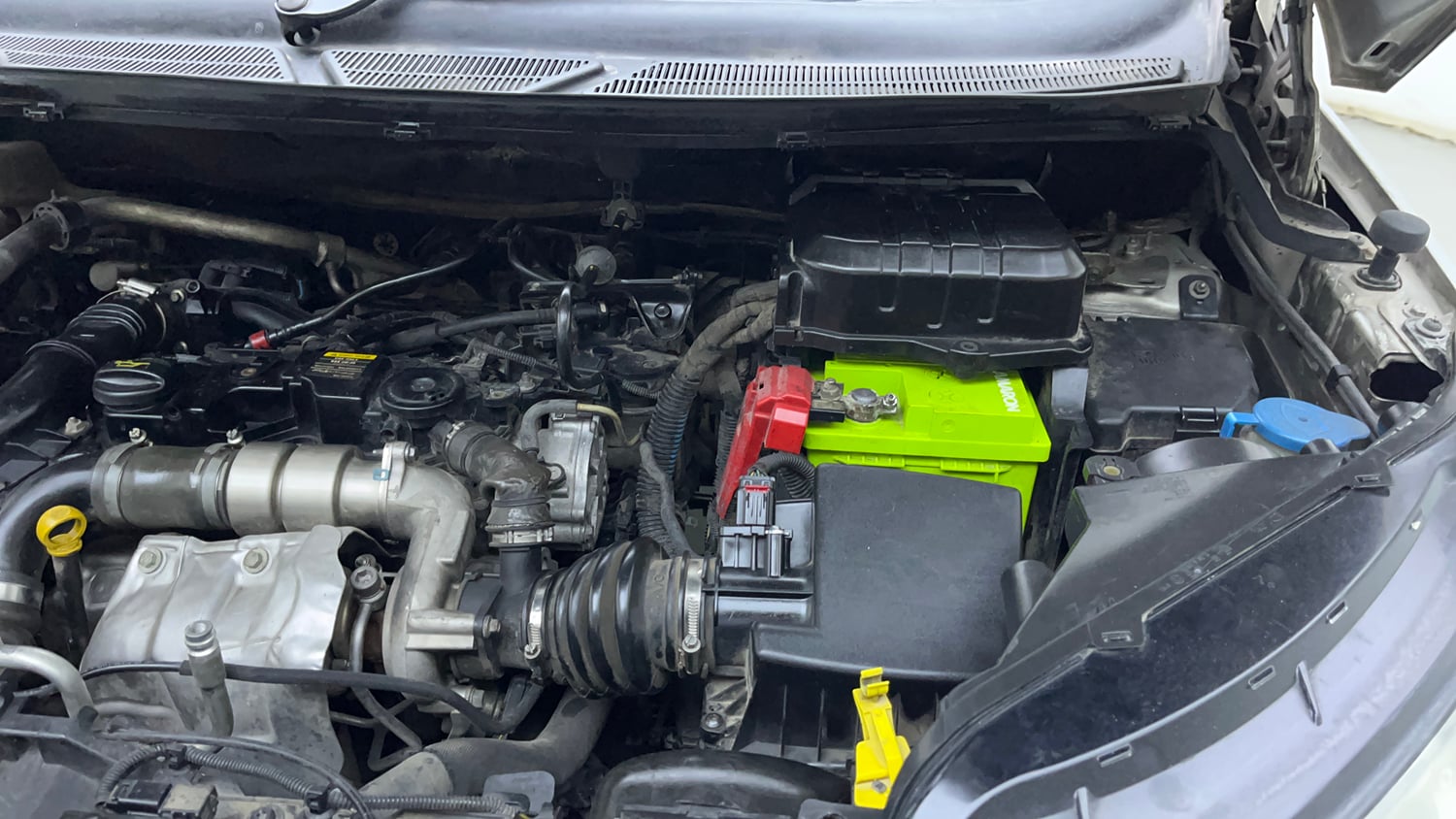 Used 2014 Ford EcoSport Titanium 1.5 TDCi Diesel Manual engine ENGINE LEFT SIDE VIEW
