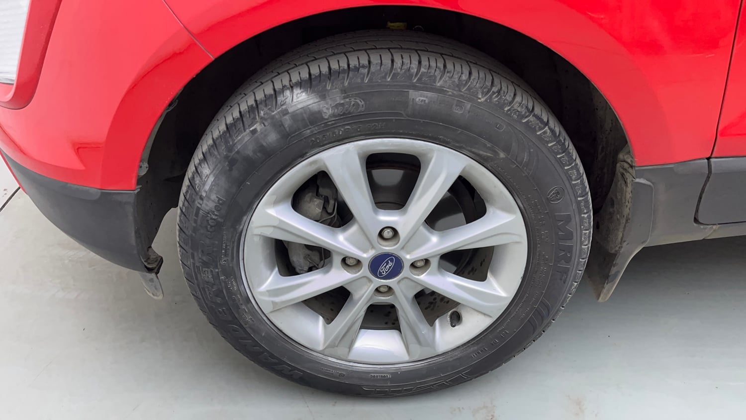 Used 2019 Ford EcoSport Titanium 1.5L Ti-VCT Petrol Manual tyres LEFT FRONT TYRE RIM VIEW